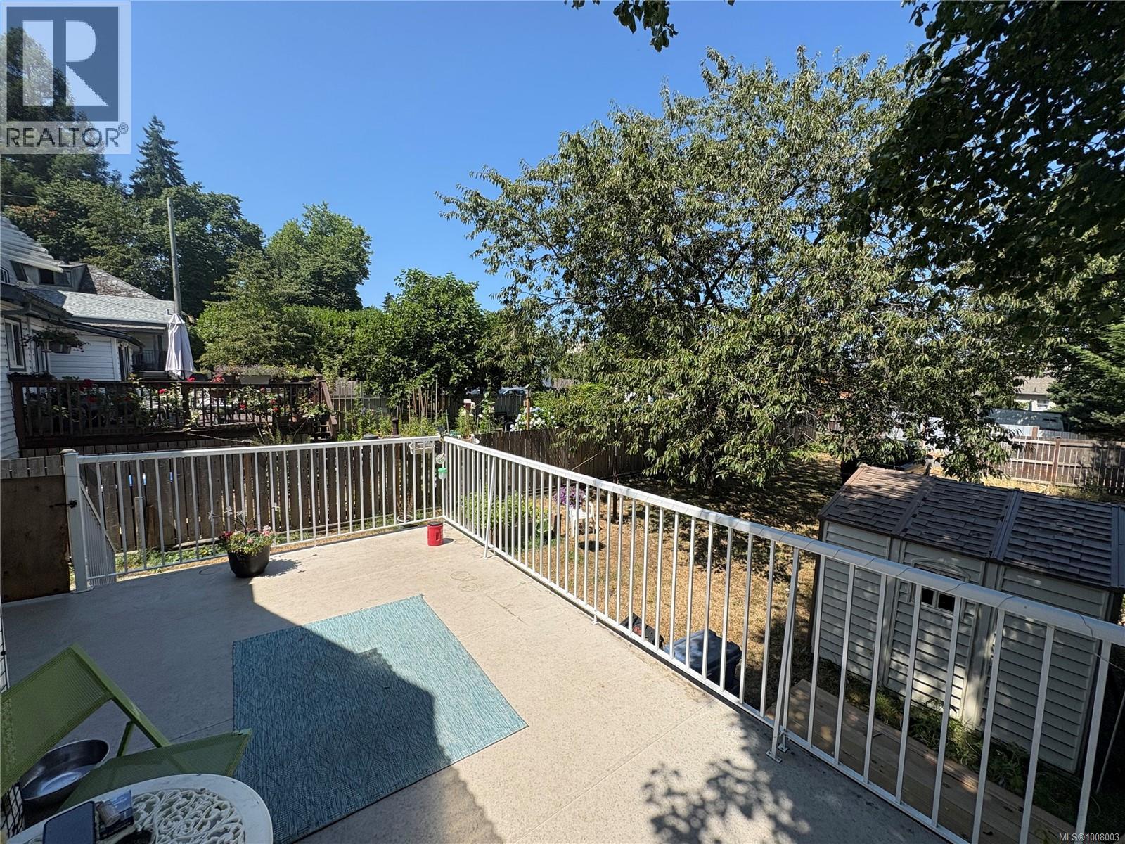 Photo 31 of 632 Milton St, Nanaimo BC