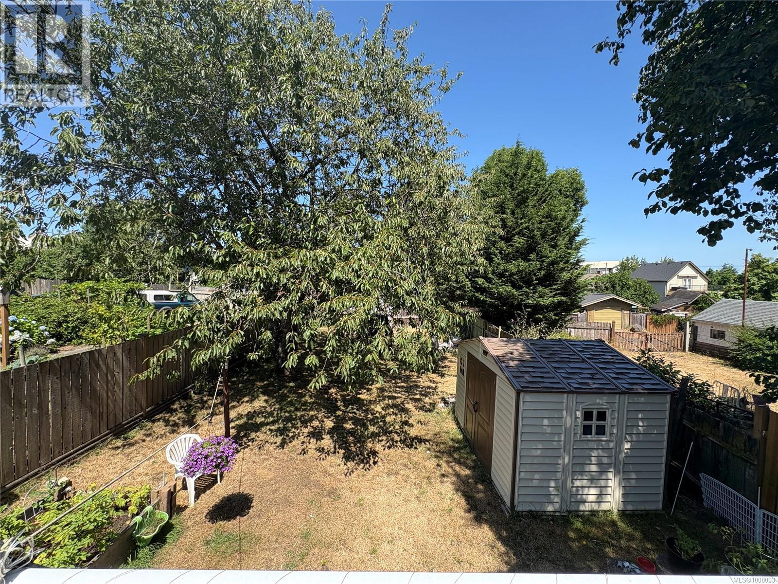 Photo 36 of 632 Milton St, Nanaimo BC