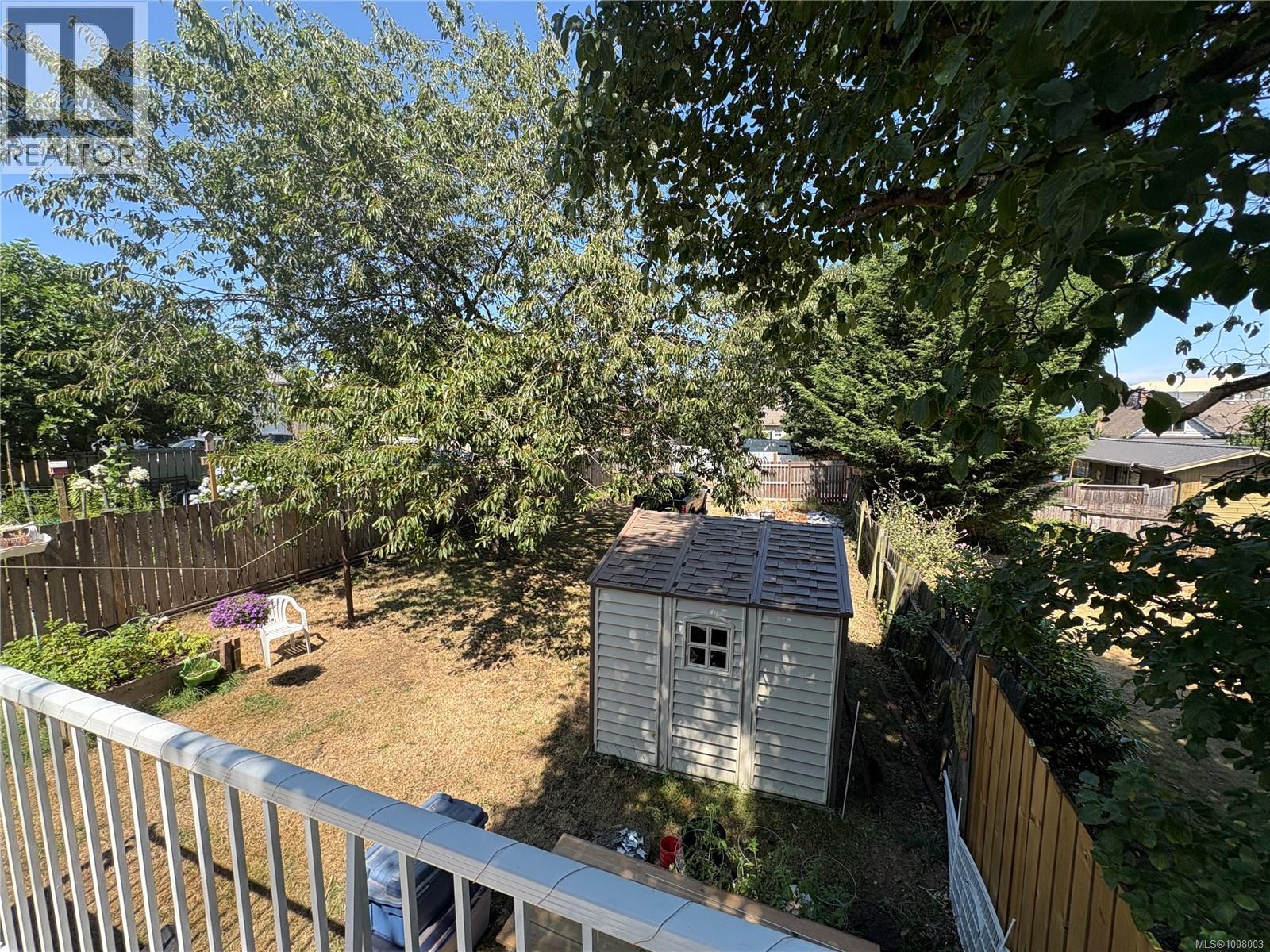 Photo 34 of 632 Milton St, Nanaimo BC