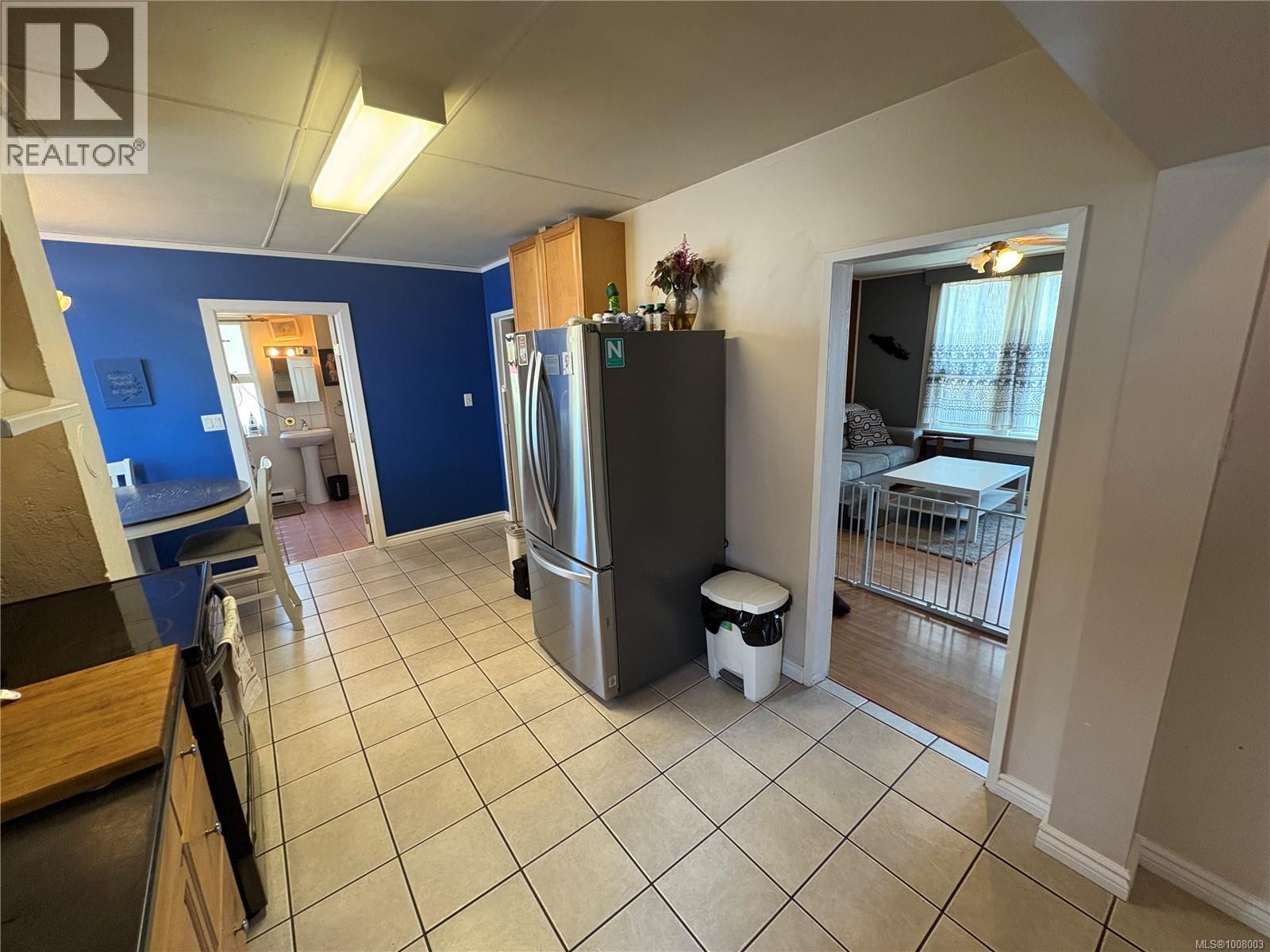 Photo 20 of 632 Milton St, Nanaimo BC