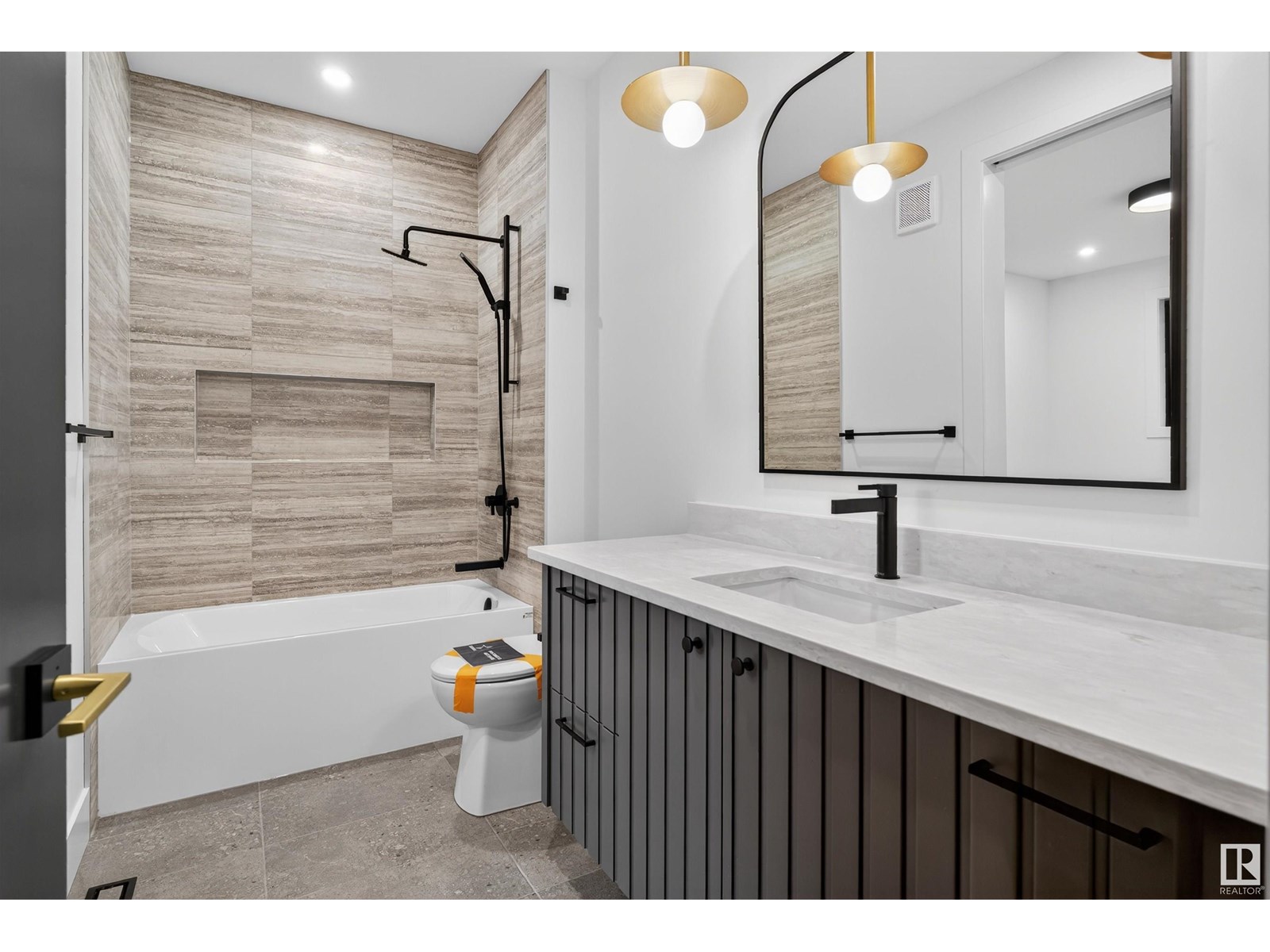 Photo 52 of 4712 Knight Cl Sw, Edmonton AB