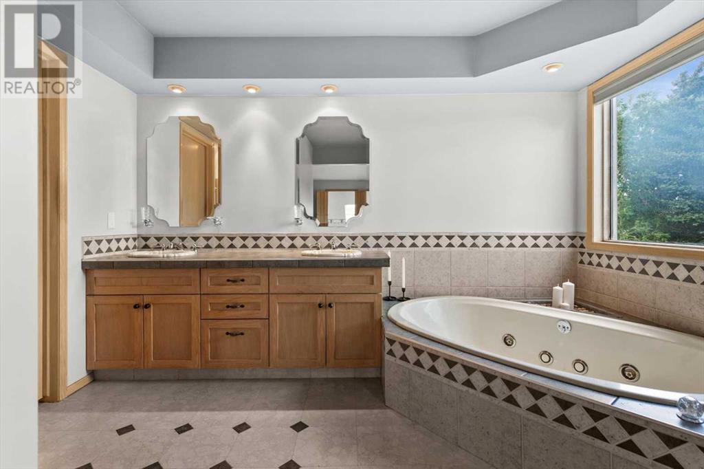 Single Family House for Sale in  Hawkside Close NW Hawkwood Calgary 