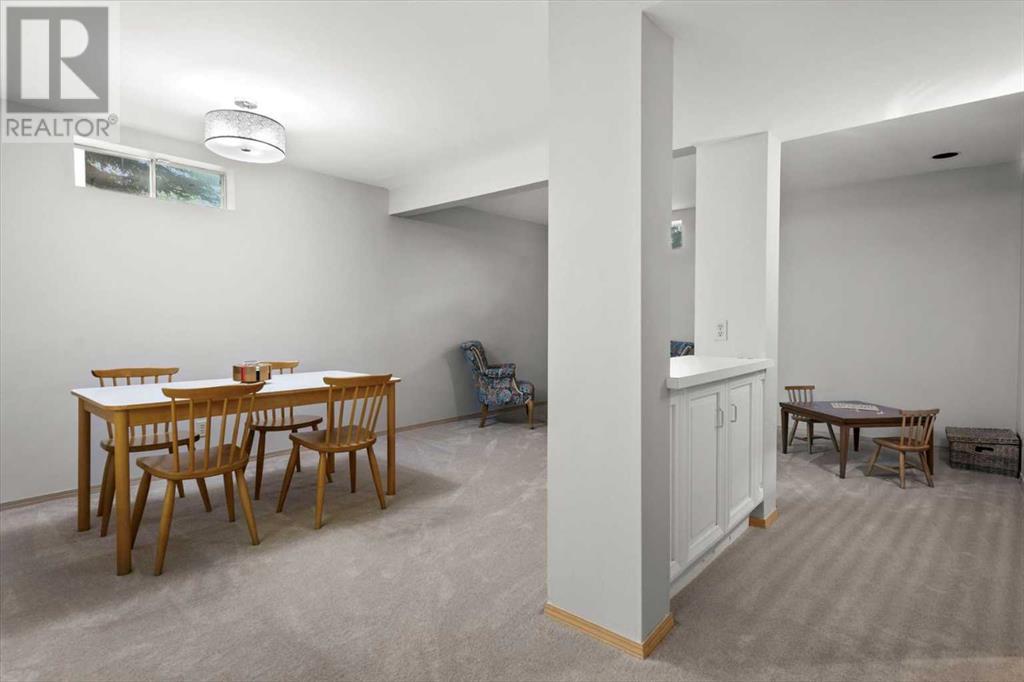 Single Family House for Sale in  Hawkside Close NW Hawkwood Calgary 