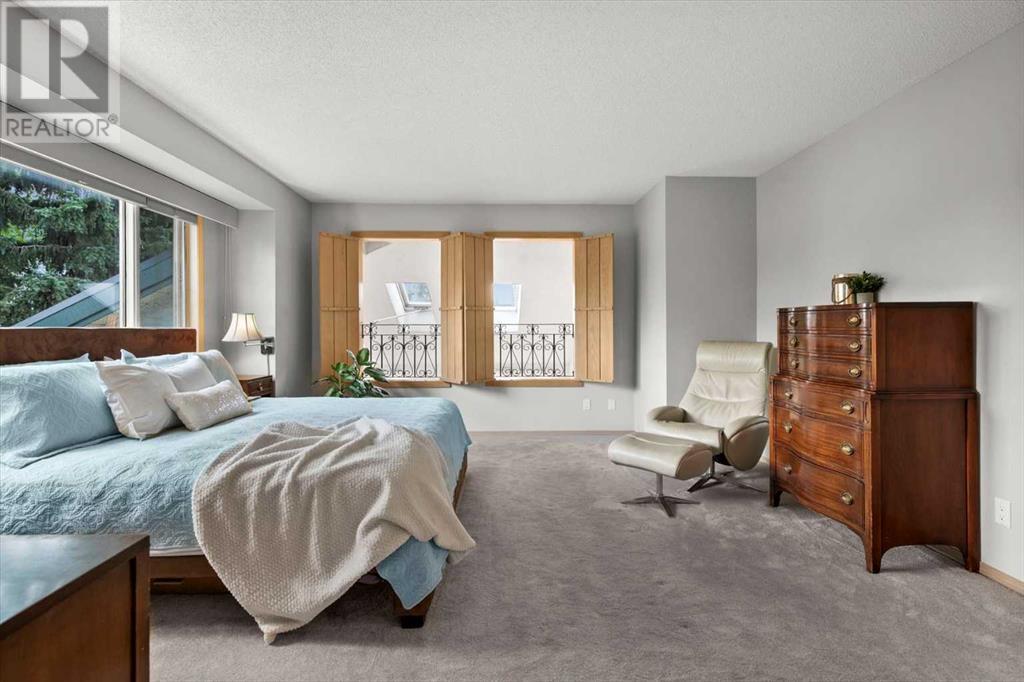 Single Family House for Sale in  Hawkside Close NW Hawkwood Calgary 