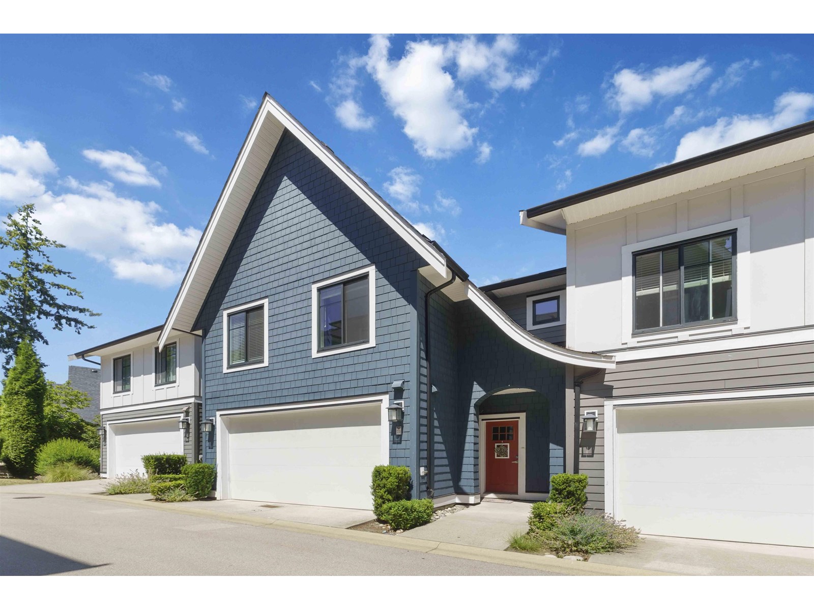 Photo 2 of 73 15677 28 Avenue, Surrey BC