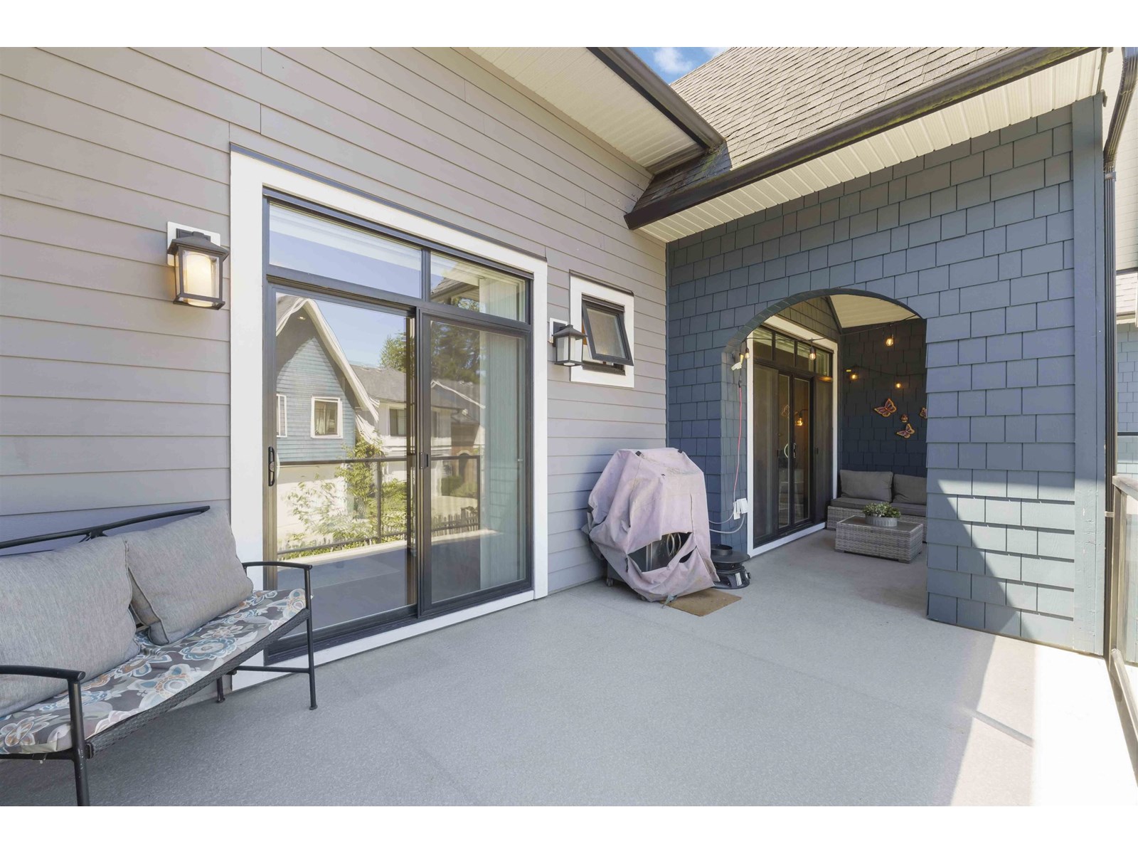 Photo 31 of 73 15677 28 Avenue, Surrey BC