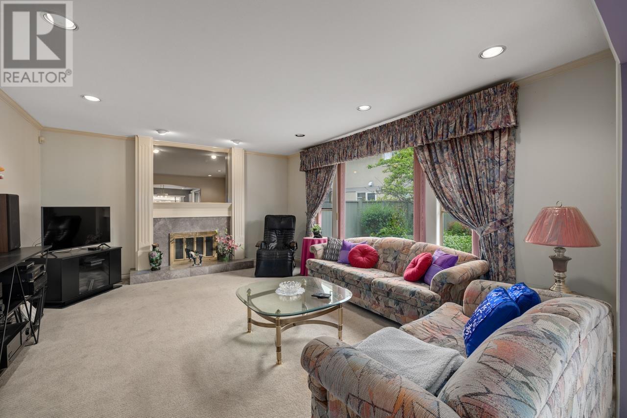 Photo 11 of 5602 Barnard Place, Richmond BC