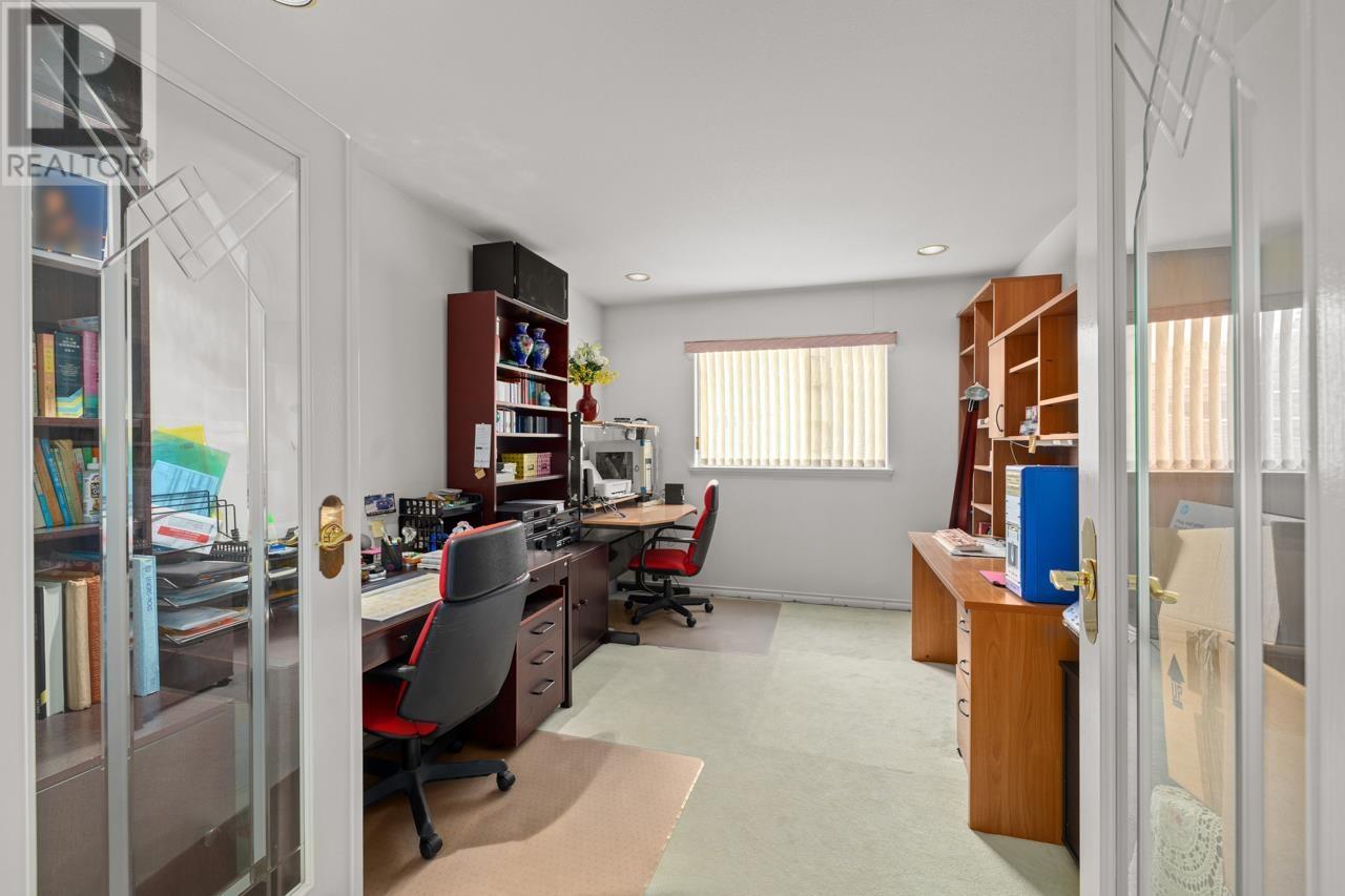 Photo 17 of 5602 Barnard Place, Richmond BC