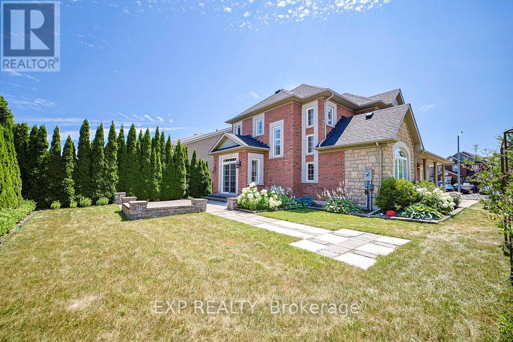 Photo 28 of 2 Carlson Place, Clarington ON