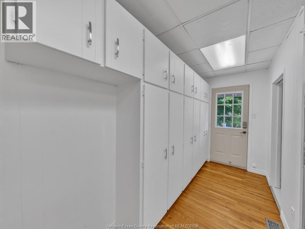 Photo 13 of 1164 Elm Avenue, Windsor ON