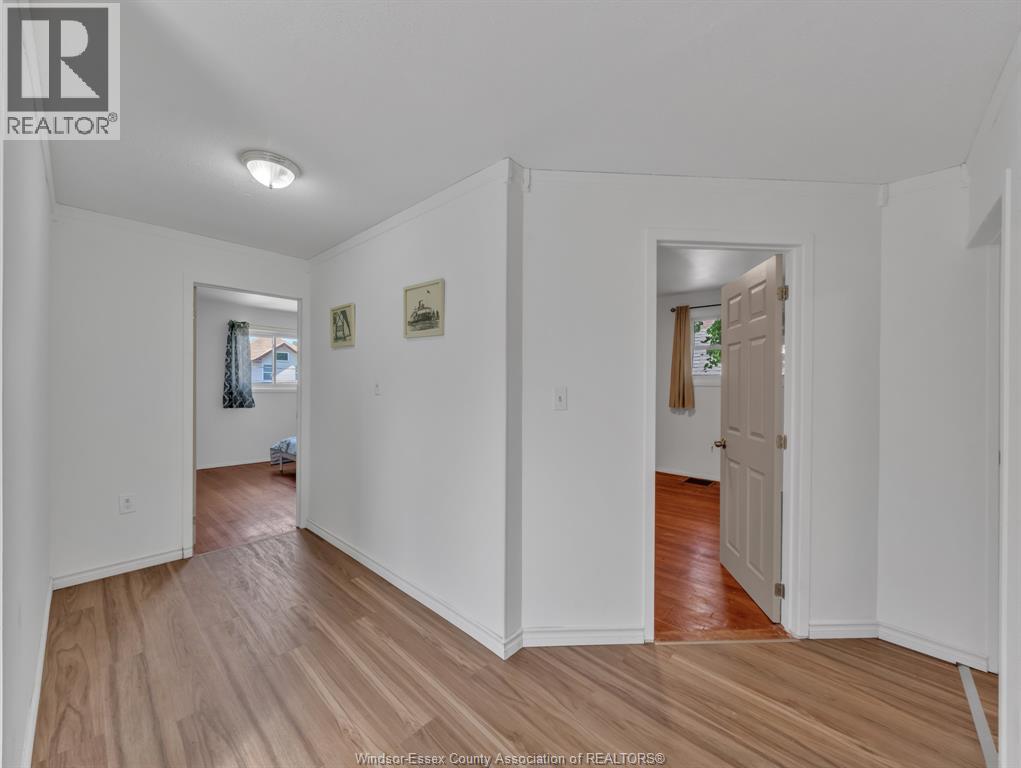 Photo 20 of 1164 Elm Avenue, Windsor ON