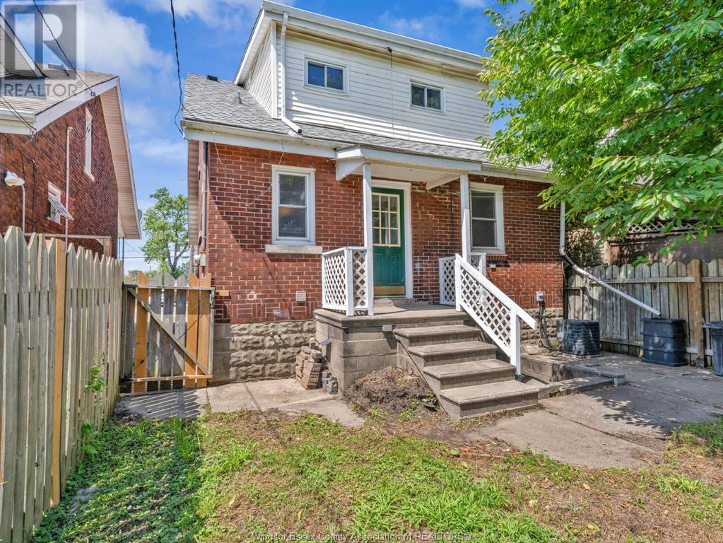 Photo 36 of 1164 Elm Avenue, Windsor ON