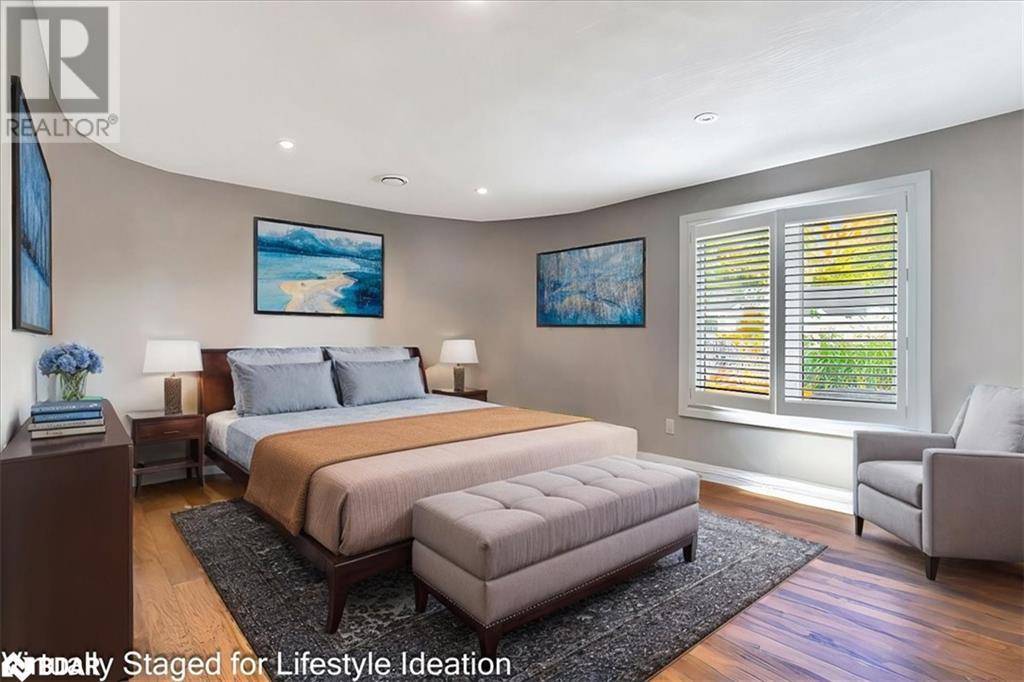 Photo 19 of 88 Cook Street, Barrie ON