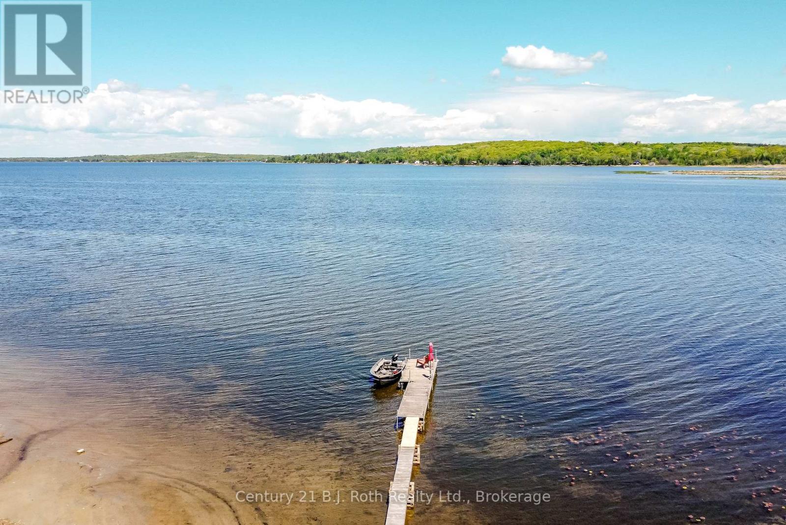 Photo 12 of 95 Maskinonge Road, Tay ON