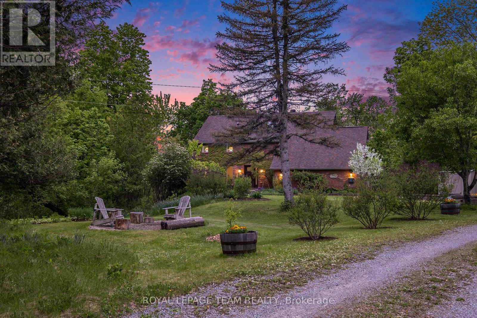 Photo 16 of 2259 Fitzroy Street, Ottawa ON