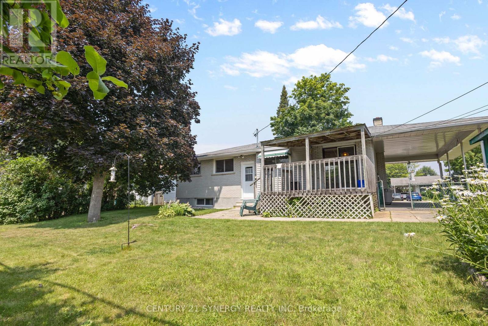 Photo 38 of 20 Parkside Crescent, Ottawa ON
