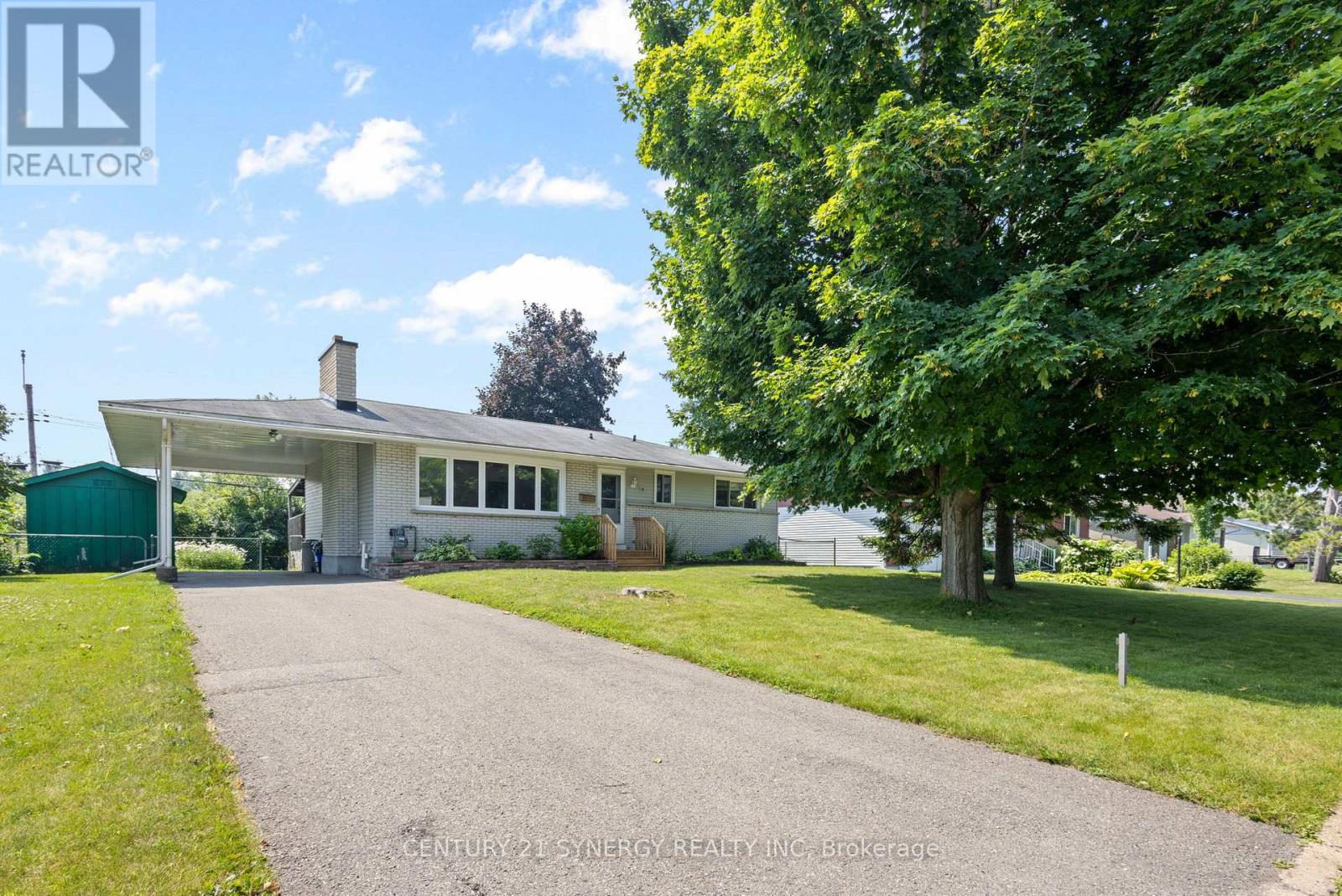 Photo 41 of 20 Parkside Crescent, Ottawa ON