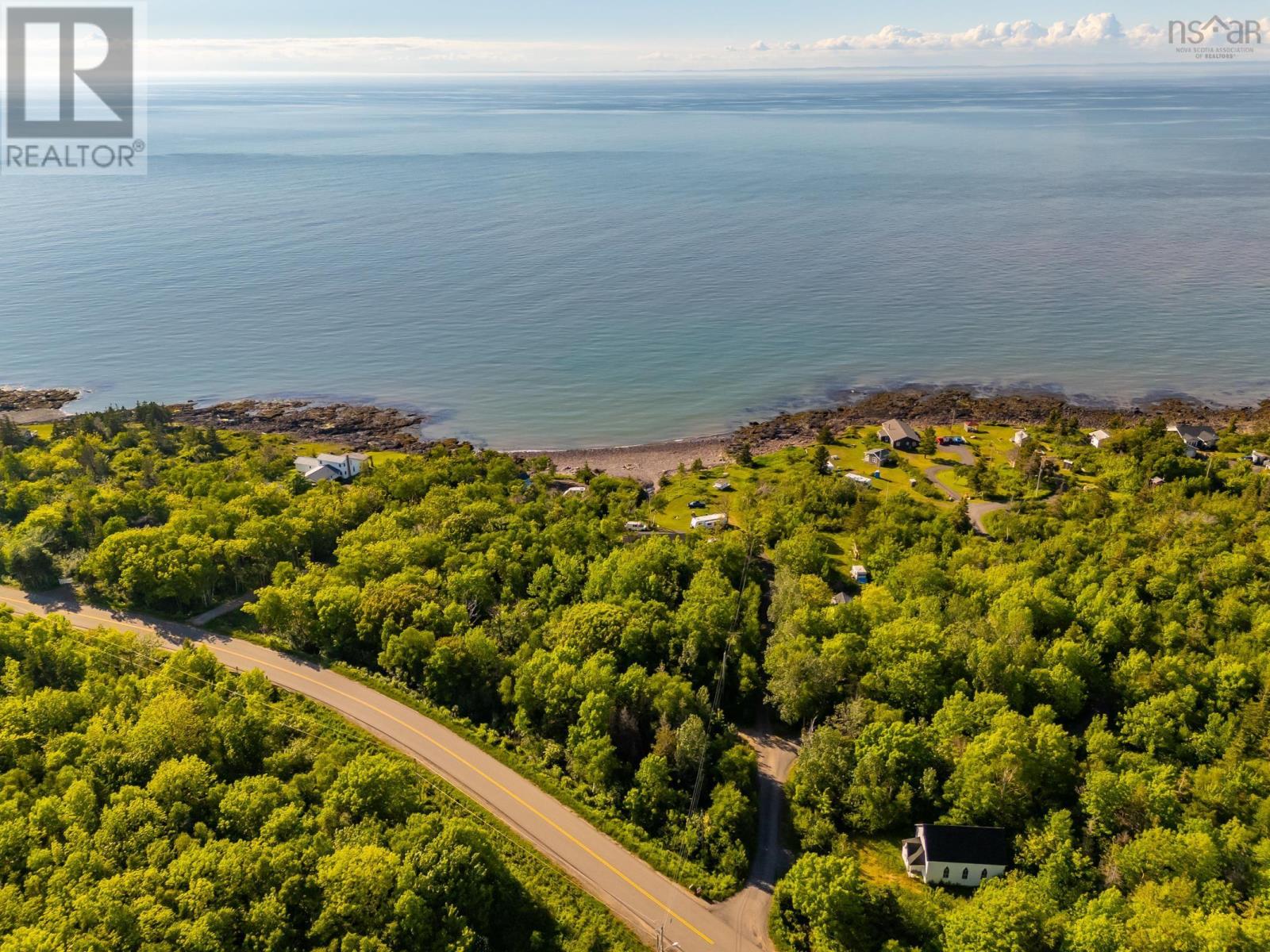 Property 11 of 15 of 7 Sunset Avenue