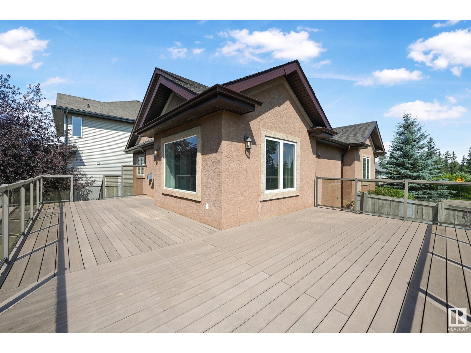 Photo 12 of 1213 Adamson Dr Sw, Edmonton AB