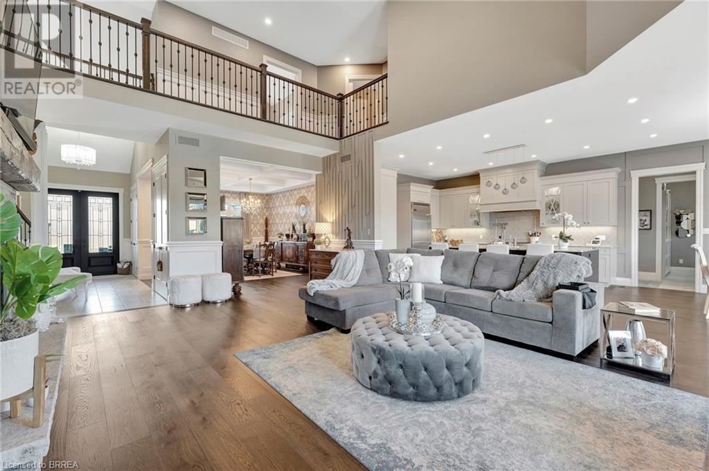 Photo 13 of 24 Tedley Boulevard, Brantford ON