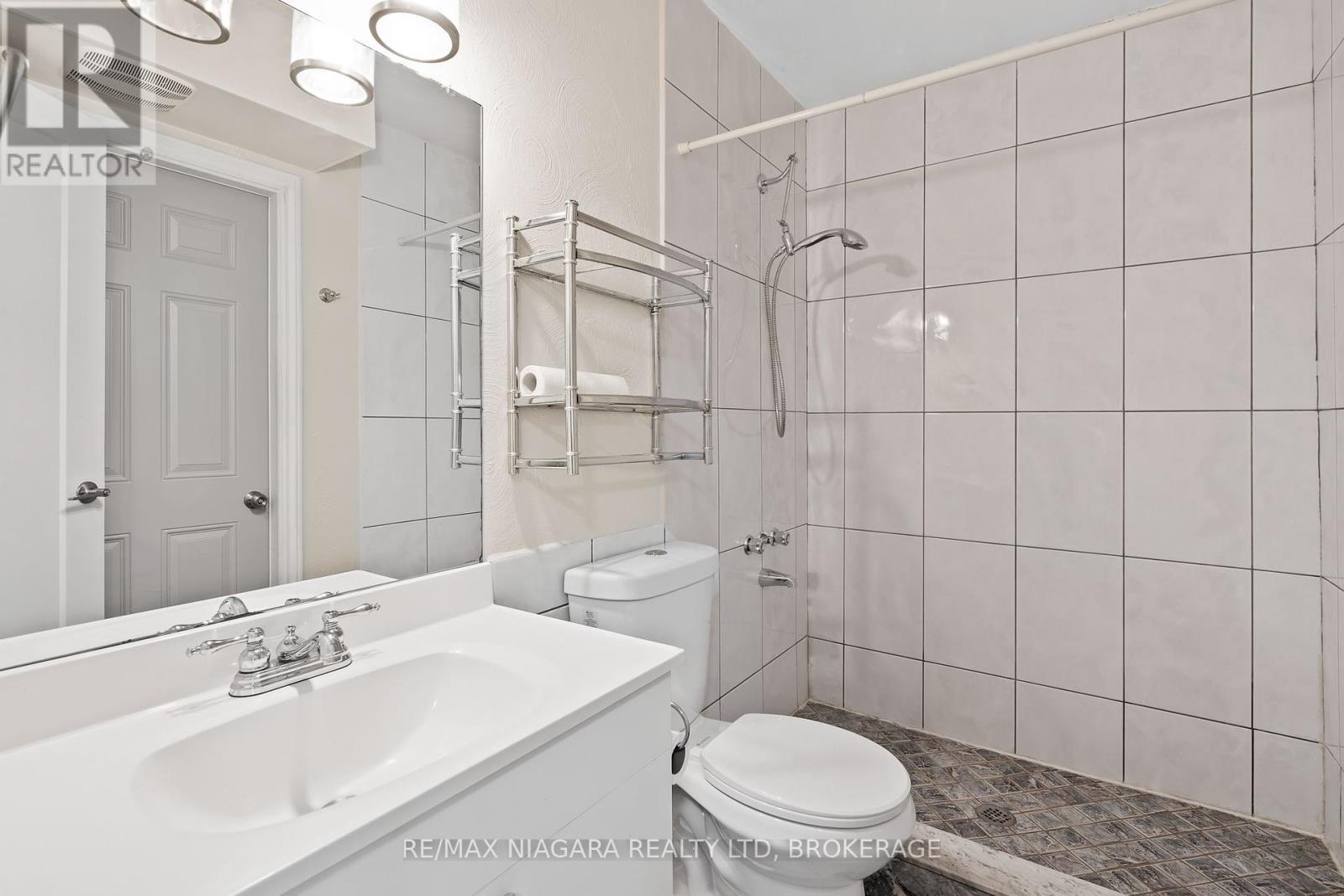 Photo 5 of 75 286 Cushman Road, St Catharines ON