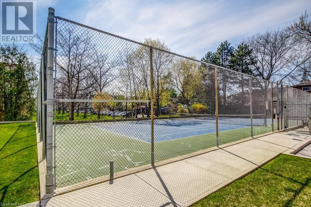 Photo 37 of 1201 North Shore Boulevard E Unit 706, Burlington ON
