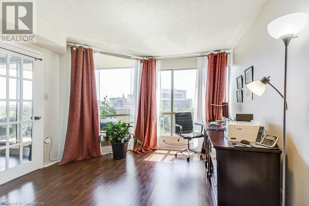 Photo 25 of 1201 North Shore Boulevard E Unit 706, Burlington ON