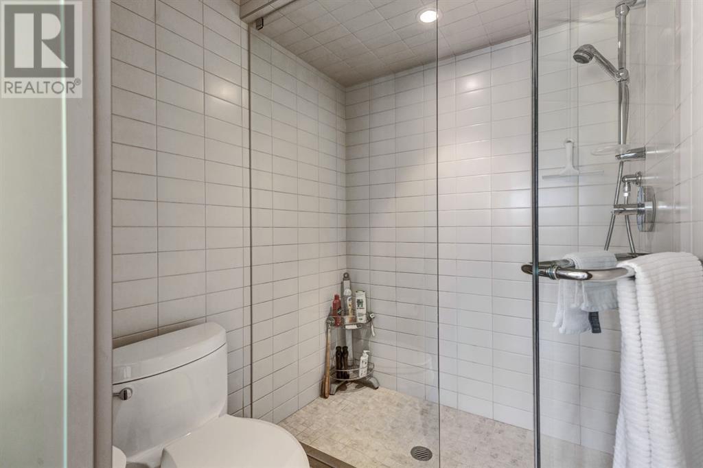 Single Family House for Sale in  Aspen Meadows Hill SW Aspen Woods Calgary 