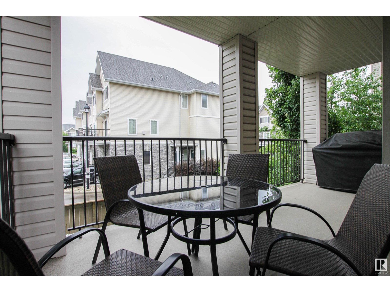 Photo 18 of 7208 7327 South Terwillegar Dr Nw, Edmonton AB
