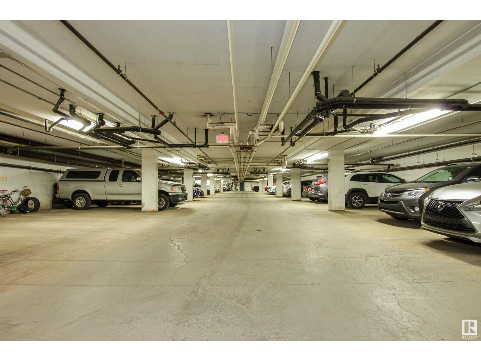 Photo 8 of 7208 7327 South Terwillegar Dr Nw, Edmonton AB