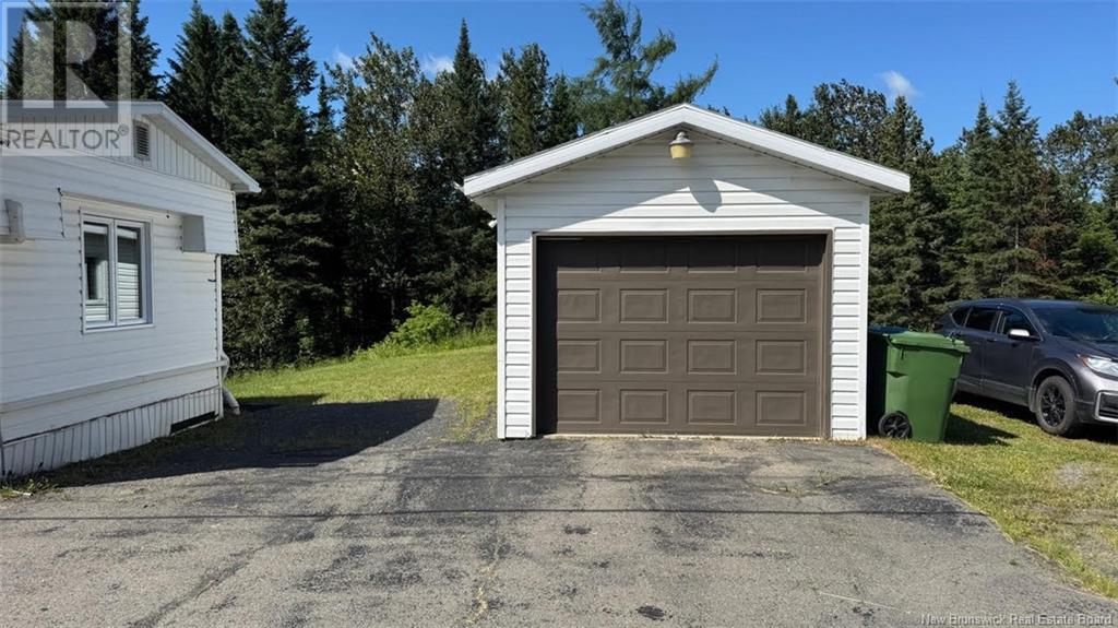 Photo 29 of 74 Frontiere Street, Saintfrancoisdemadawaska NB