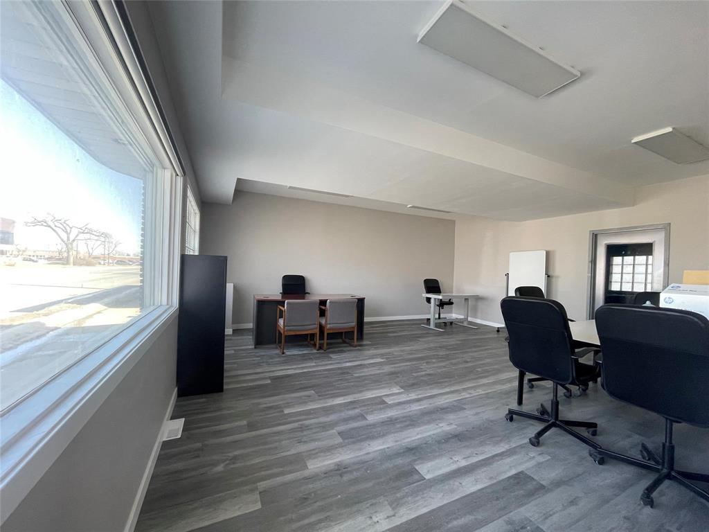 Photo 28 of 984 Sargent Avenue Avenue, Winnipeg MB