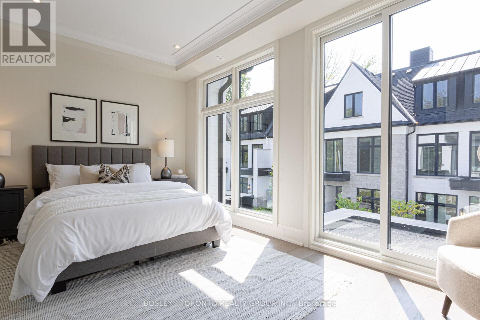Photo 6 of 18 1138 Mona Road, Mississauga ON