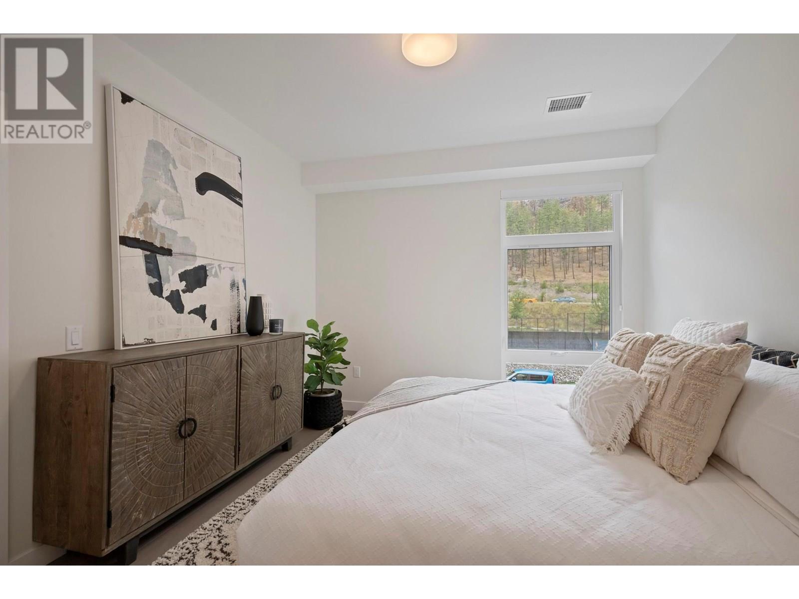 Photo 11 of 9652 Benchland Drive Unit 202, Lake Country BC
