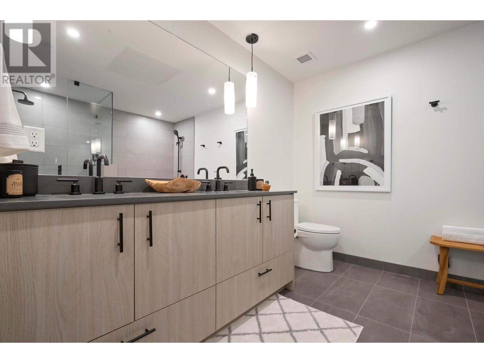 Photo 13 of 9652 Benchland Drive Unit 202, Lake Country BC