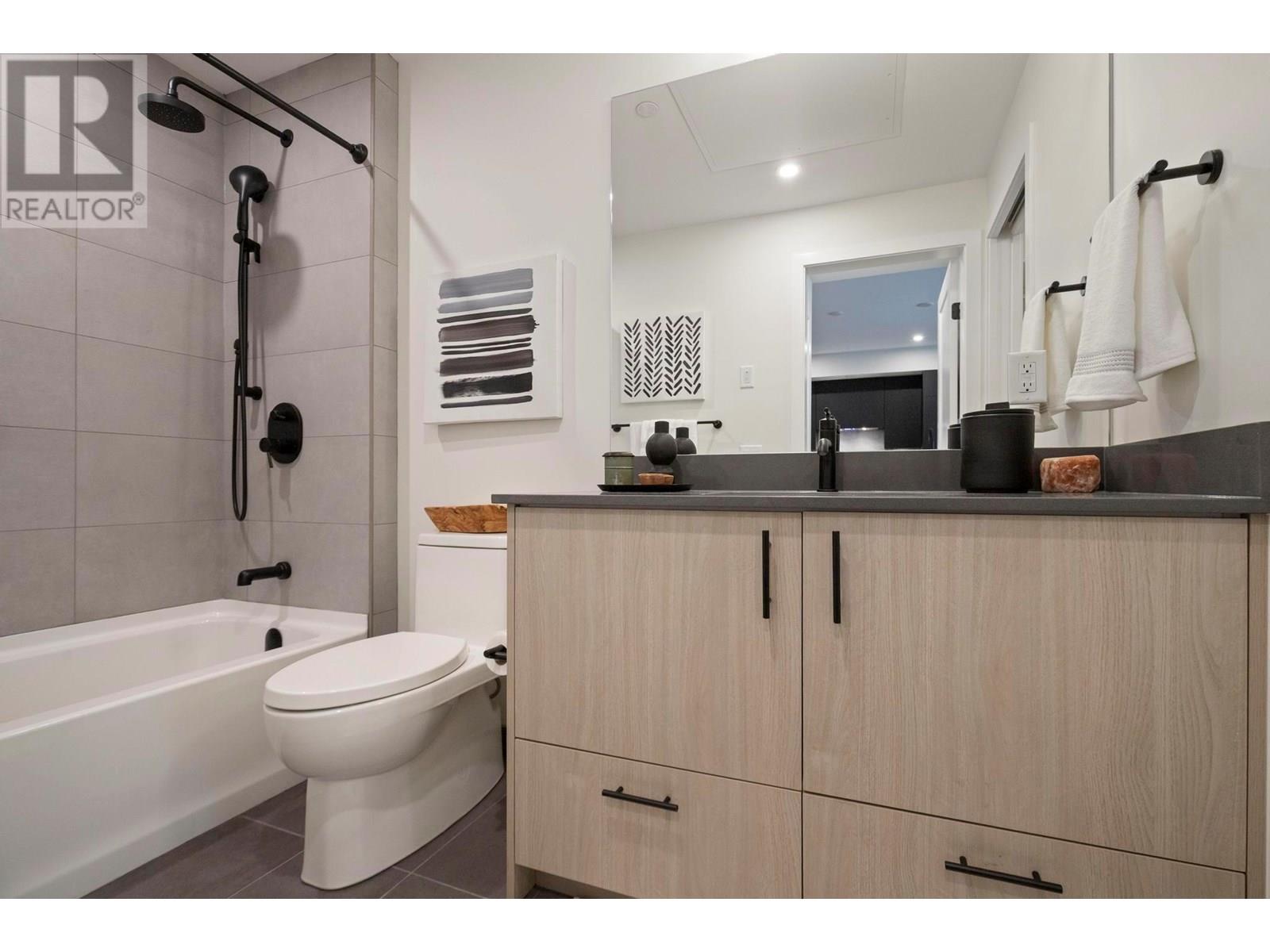 Photo 19 of 9652 Benchland Drive Unit 202, Lake Country BC