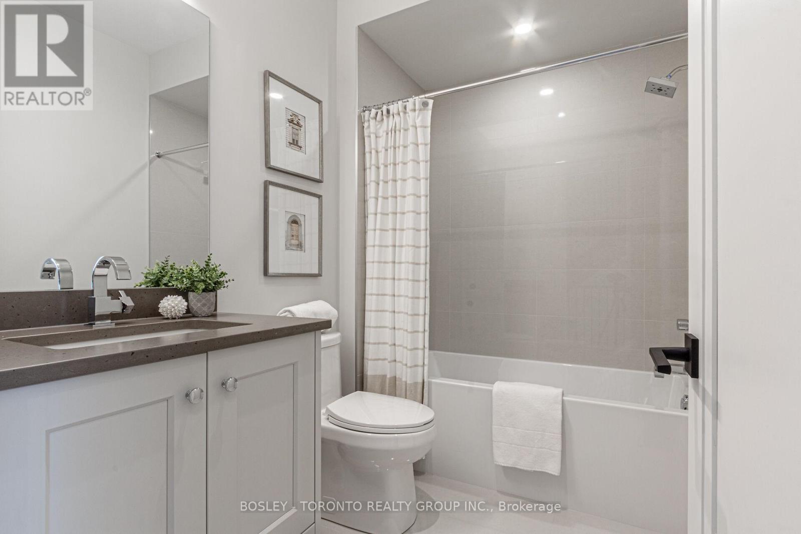 Photo 16 of 18 1138 Mona Road, Mississauga ON