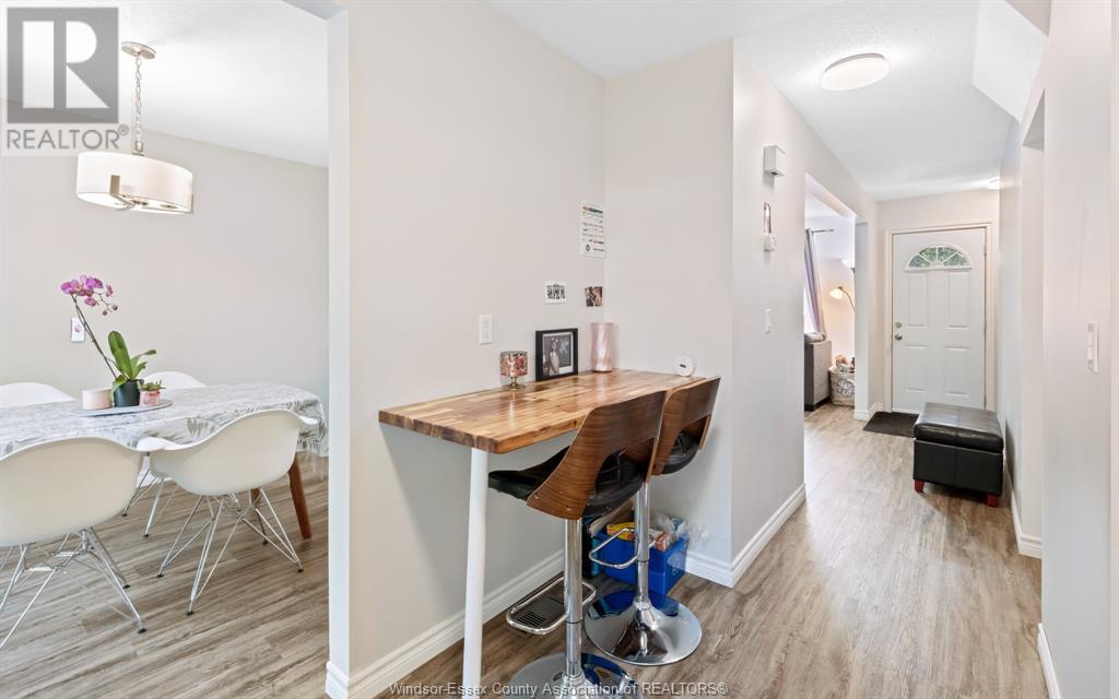 Photo 15 of 5510 Empress, Windsor ON