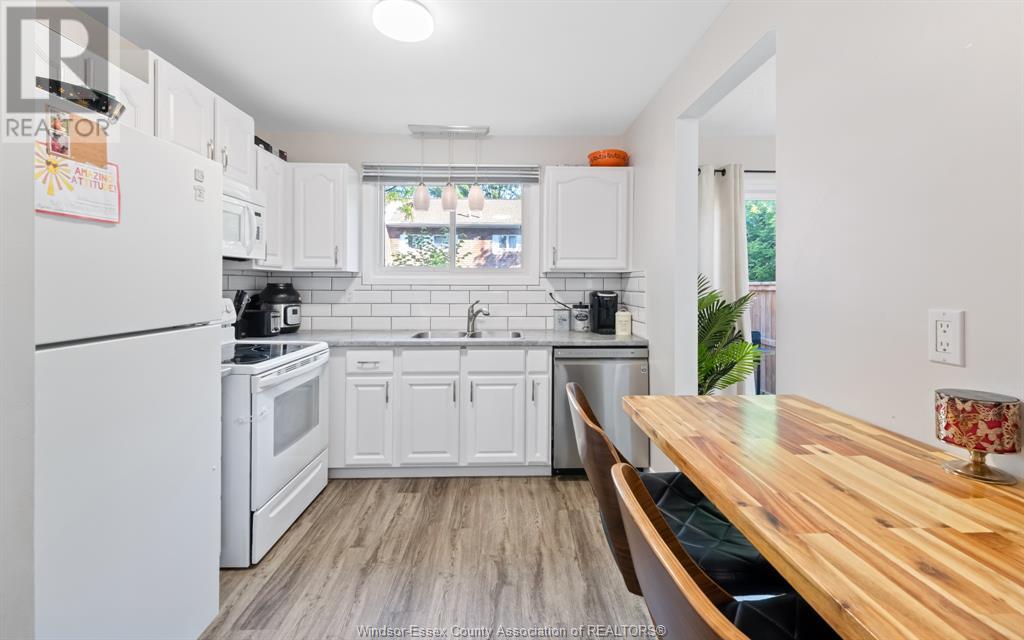Photo 22 of 5510 Empress, Windsor ON