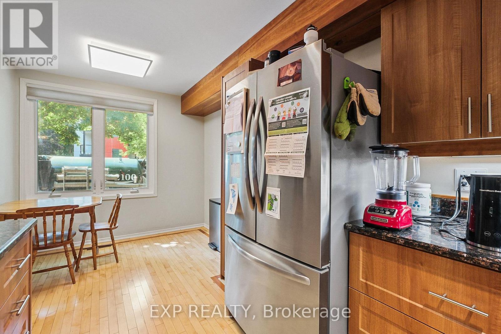 Photo 10 of 489 Sunnyside Avenue, Ottawa ON