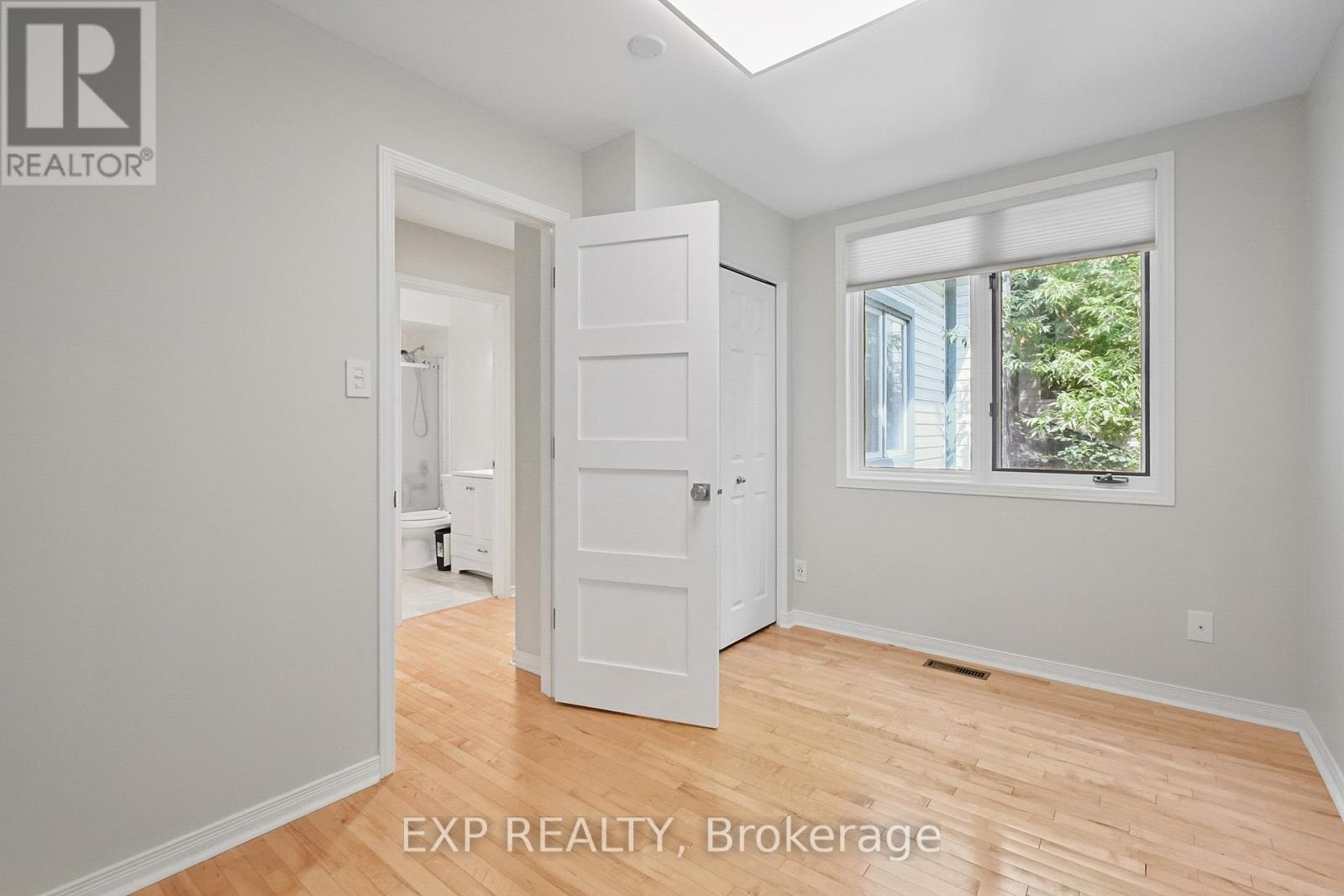 Photo 22 of 489 Sunnyside Avenue, Ottawa ON