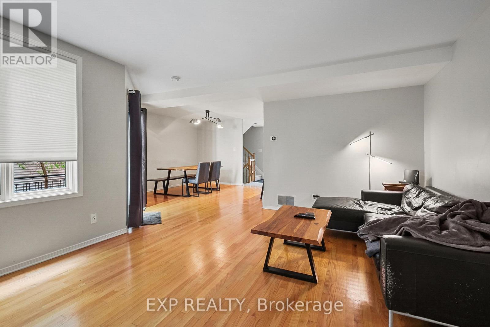 Photo 6 of 489 Sunnyside Avenue, Ottawa ON