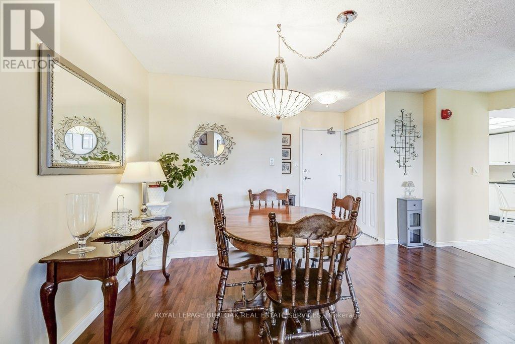 Photo 20 of 706 1201 North Shore Boulevard E, Burlington ON