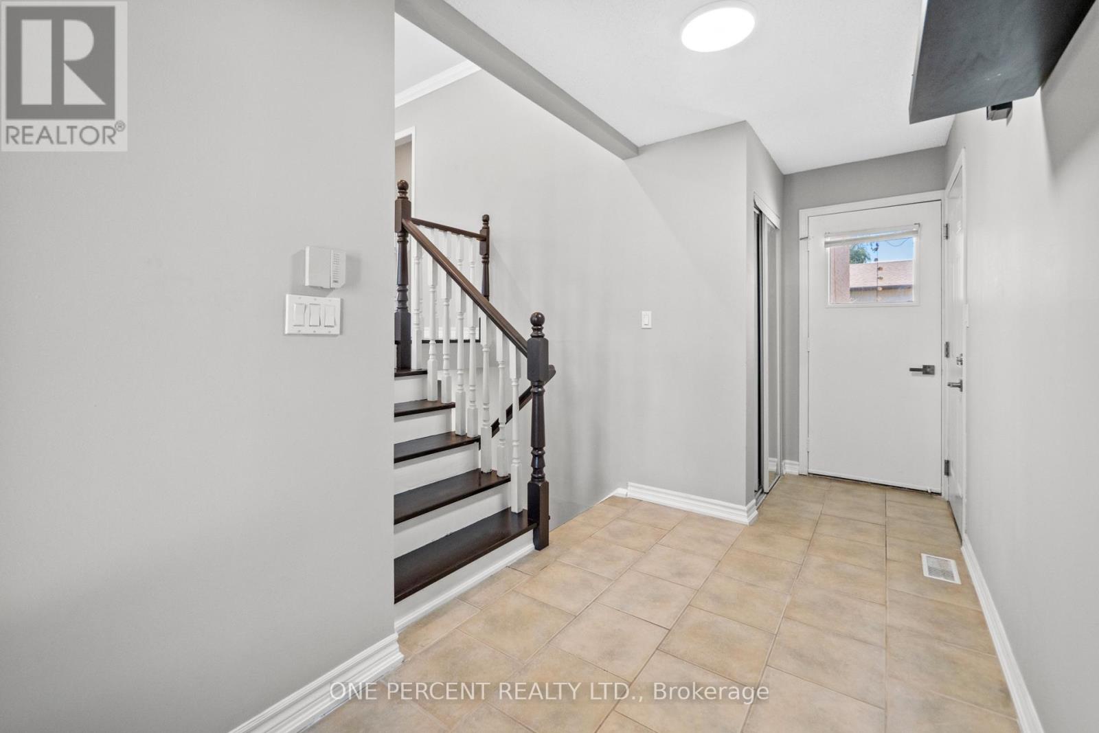 Photo 39 of 364 Red Oak Avenue, Hamilton ON