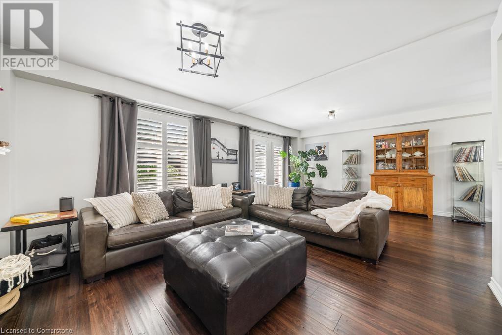 Photo 16 of 12 Valridge Court, Ancaster ON