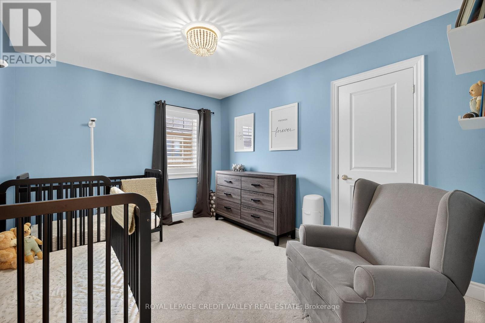 Photo 14 of 29 Janes Crescent, New Tecumseth ON