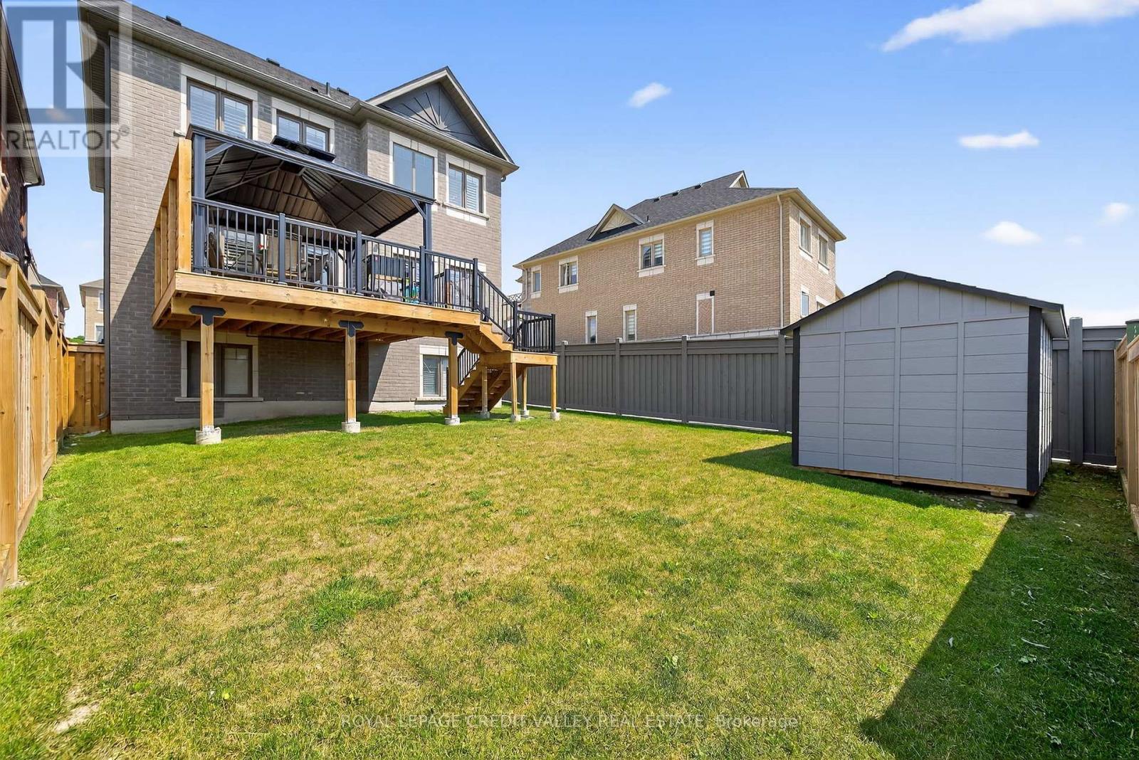 Photo 34 of 29 Janes Crescent, New Tecumseth ON