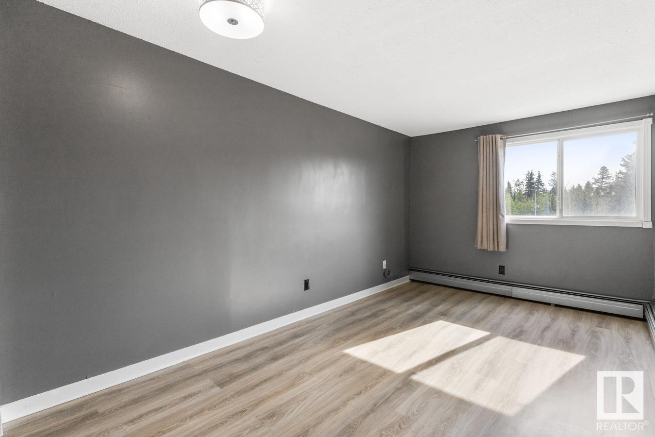 Photo 16 of 202 7207 171 St Nw, Edmonton AB