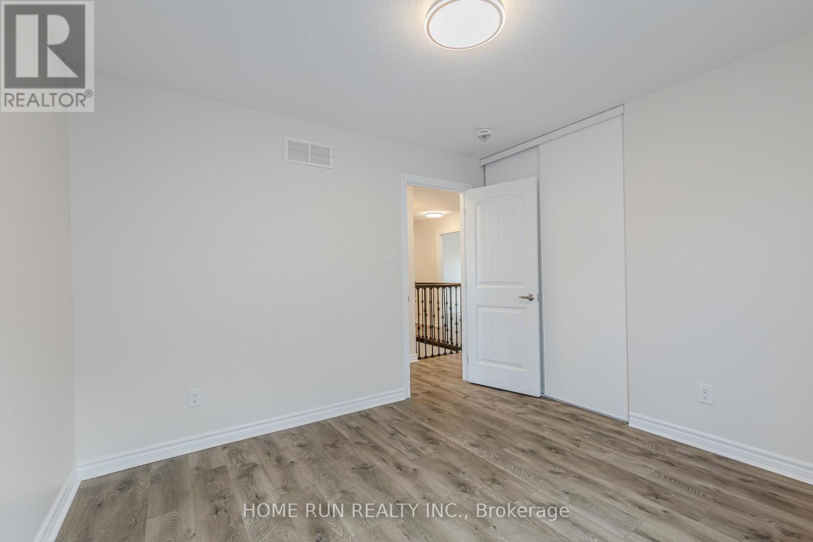 Photo 31 of 240 Alex Polowin Avenue, Ottawa ON