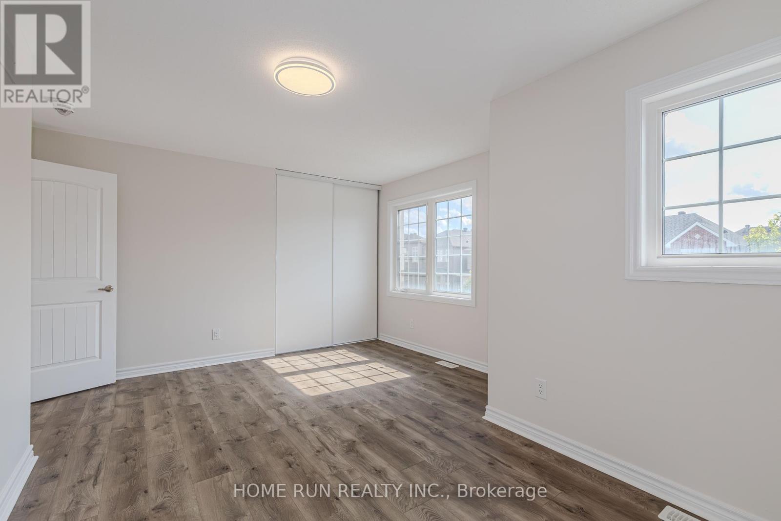 Photo 33 of 240 Alex Polowin Avenue, Ottawa ON
